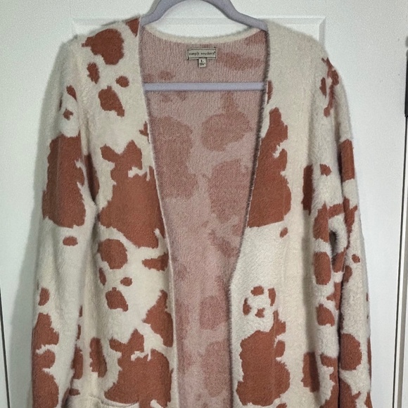 Simply Southern Super Soft Tan and Caramel Cow Print Long Sleeve Sweater Size L - Picture 1 of 4
